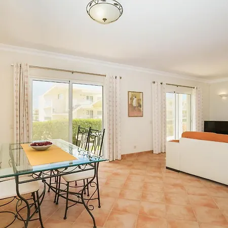 Abf36v2 Charming 2 Bdr Located Only A Few Mi * Албуфейра