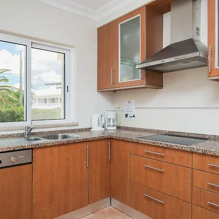 Abf36v2 Charming 2 Bdr Located Only A Few Mi